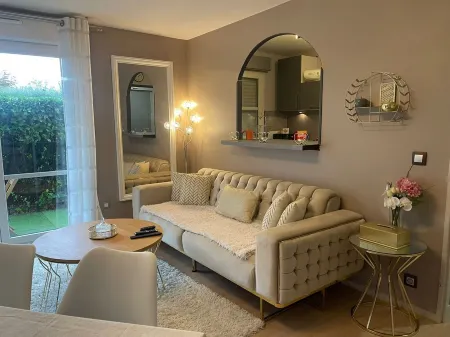 Cosy Appart Proche du rer A et psa