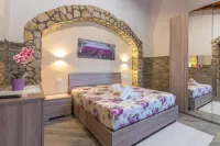 Casina del Forno with pool between Catania and Syracuse, hub for eastern Sicily Hotels in Carlentini