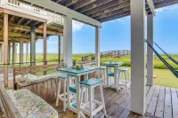 Sea Shell Chalet Oceanfront Surfside Beach Gem - WiFi