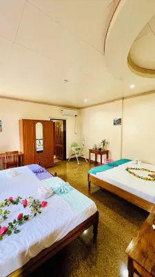 Chateau La Princesa with lovely garden & bar "family friendly villa" Hotels near Palawan Butterfly Ecological Garden and Tribal Village