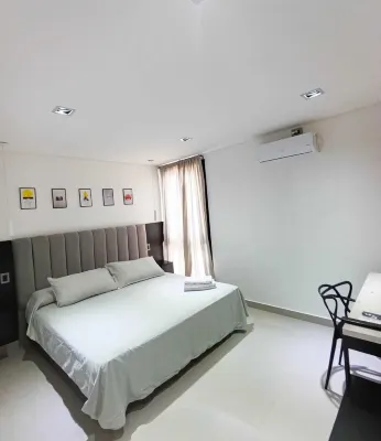 Casamora wine cellar area with Jacuzzi and garden Hotel in zona Bodegas Nieto Senetiner