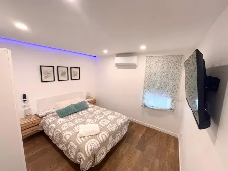 Bright apartment with sea views Salou-La Pineda - Tarragona!