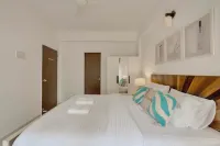 2bhk Luxurious flat Leo near Beach @Anjuna Vagator Hotels near Tantra Rock Cliff