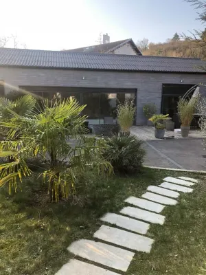 LOFT in the center of town Cellules Grises Live Escape Game附近的飯店