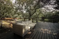 Ngama Tented Safari Lodge Отели в г. Ходспрут