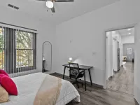 Charming 1-bedroom condo in idyllic Washington~Walk to Waterfront! 워싱턴 호텔