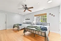 Tampa Escape, Lush Gardens, Pet-Friendly, 4BR Oasis - Tampa vacation rental Hotels in Greater Carrollwood