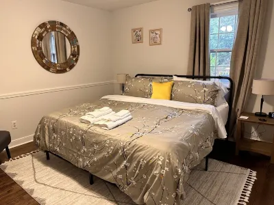 Pet Friendly Cozy & Comfy 3 BR House w Large Yard & Deck Hotels near Publix Super Market at Brandy Creek Commons