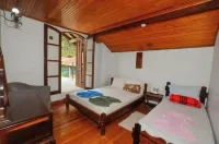 Otima localização,para sentir o verdadeiro clima de Monte verde, chale familia.