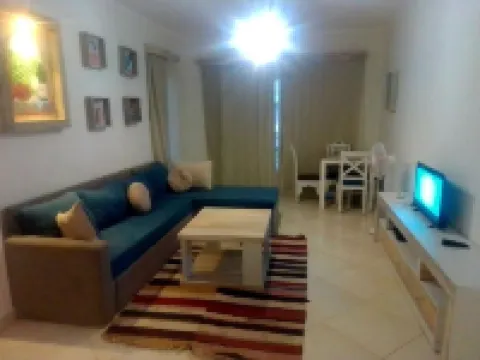 Comfortable apartment 10 minutes to Napq beach