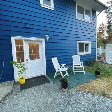 Cowichan Bay Private Entrance 1-Bdrm Suite Quiet Отели в г. Коуичен Бэй
