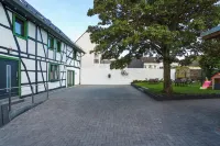 Familienfreundliche, Neue & Moderne Ferienwohnung Nahe Phantasialand & Köln Hotels in Weilerswist