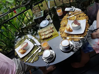 รูปภาพของ"Rumour Has It" Country charms and a gourmet breakfast!