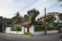 Renovated Family Bungalow, conveniently located, with modern ammenities Hotels in Rajagiriya