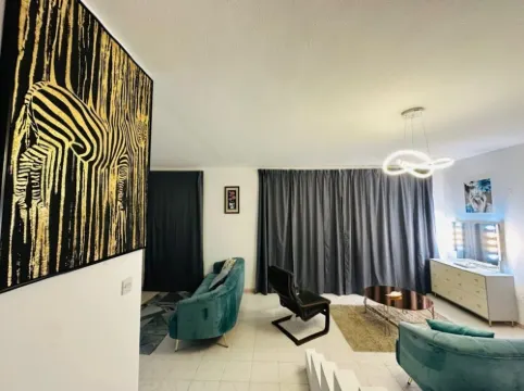 Beautiful Studio in villa  Dubai Burj Khalifah View