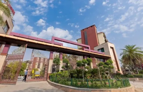 Cozy 1-bedroom with WiFi and AC in charming Vrindavan