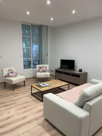 Cœur de Ville !!appartement Avec Parking Отели рядом с достопримечательностью «Gare Routière»