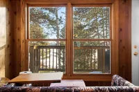 Cozy Cottage on Grand Portage Lake, Right on ATV and Snowmobile Trail!