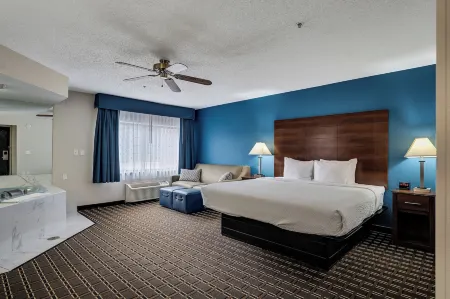 Baymont by Wyndham la Crosse/Onalaska Отели в г. Оналяска