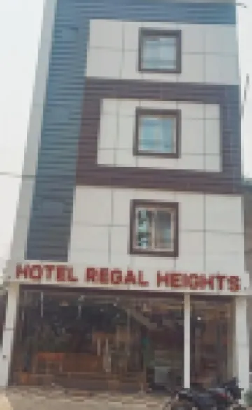Hotel Regal Heights