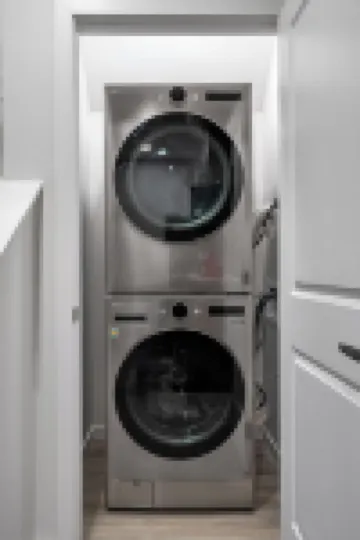 Enjoy the elegance  of this 2 bedroom apartment