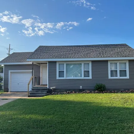 Charming 2-bedroom house with WiFi and AC in Carthage