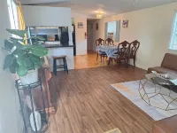 The Cozy Main Suite 2-bedroom mobile home in welcoming Hinesville with WiFi, Ac