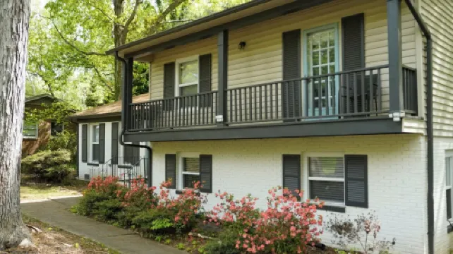 Charming 4-bedroom house with AC, WiFi in peaceful Mint Hill and 2 living rooms