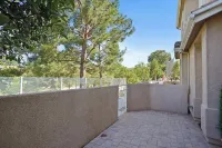 All Included & All Furnished 2 bed 2 bath Condo Ready to Move in! فنادق في ستيفنسون رانتش