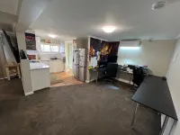 Comfortable 1BR Stay in South Launceston – Happy Haven Lodge with Massage Chair