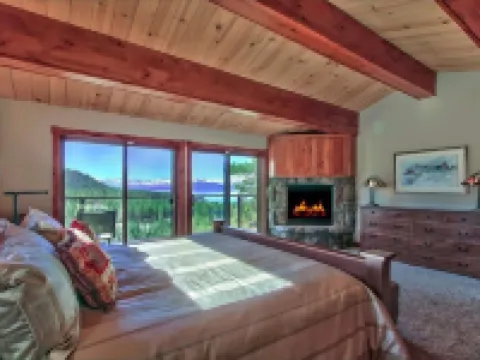 Air Conditioned Luxury - Epic Heavenly & Lake Tahoe Views + Hot Tub + Peloton Hotels in Zephyr Cove–Round Hill Village