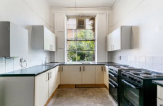 No 3 Georgian Shared House \- by Clifton Short Lets