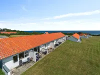 "Sandrine" - 400m from the sea