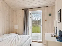 "Ferdine" - 1.5km from the Sea