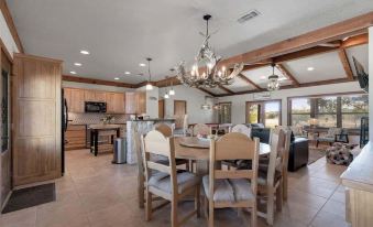 Ranch Retreat Combo with Stunning Creek View-Fire Pit