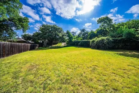 Ava and Weston Combo House