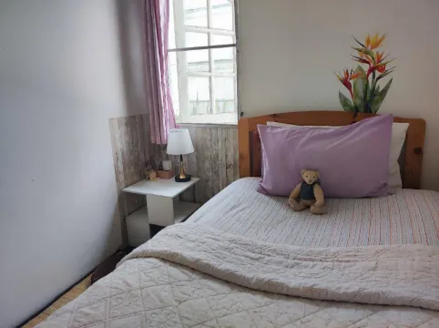 ห้องเตียงเดี่ยวขนาดเล็ก