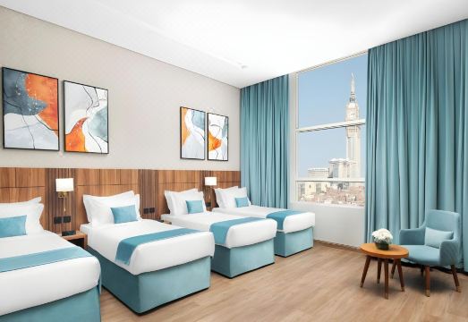 غرفة عائلية في فندق إيلاف قنوان - مكة المكرمة | منصة البيت