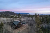 Family-Friendly Jefferson Cabin w/ Amazing Views! - 3 tähden