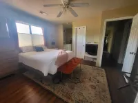 Views! Near Swimming, Hiking/Biking Trails, Golfing, Spas Hotels in Village of Oak Creek