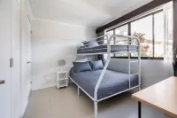 Beautiful Condo just steps from Avenida Escazu in an unbeatable location Escazú附近的飯店