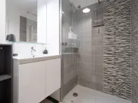 Relaxing Coastal Villa Retreat Hotels in Sérignan