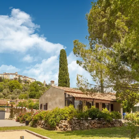 Villa in Callian with Heated Pool and Terrace