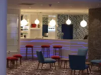 Hôtel Mercure Poitiers Site du Futuroscope - ที่มีบาร์