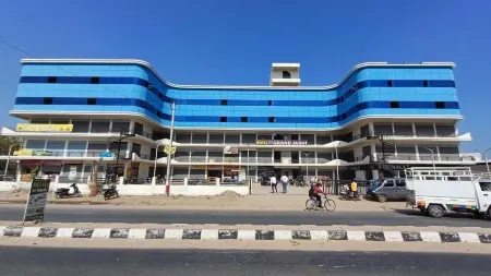 Hotel the Grand Jashi Residency Отели в г. Патан