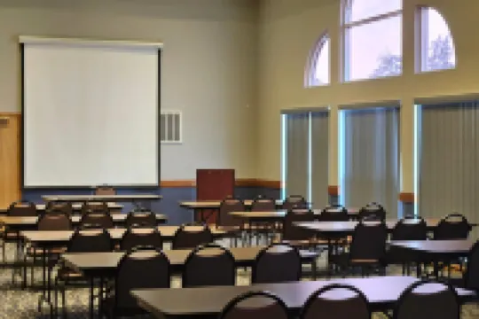 อเมริกินน์ บายวินด์แฮม มาร์แชล