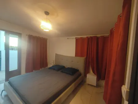 La Petite Case Tomi, typical Creole vacation home in Saint-Louis, Reunion Island