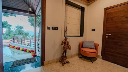 Wisteria Chalet Отели в г. Массури