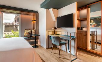 Renaissance Amsterdam Hotel