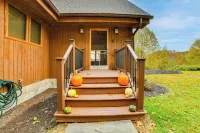 Golf, Fish & Ski: Retreat w/ Game Room in Thompson - 3-Star